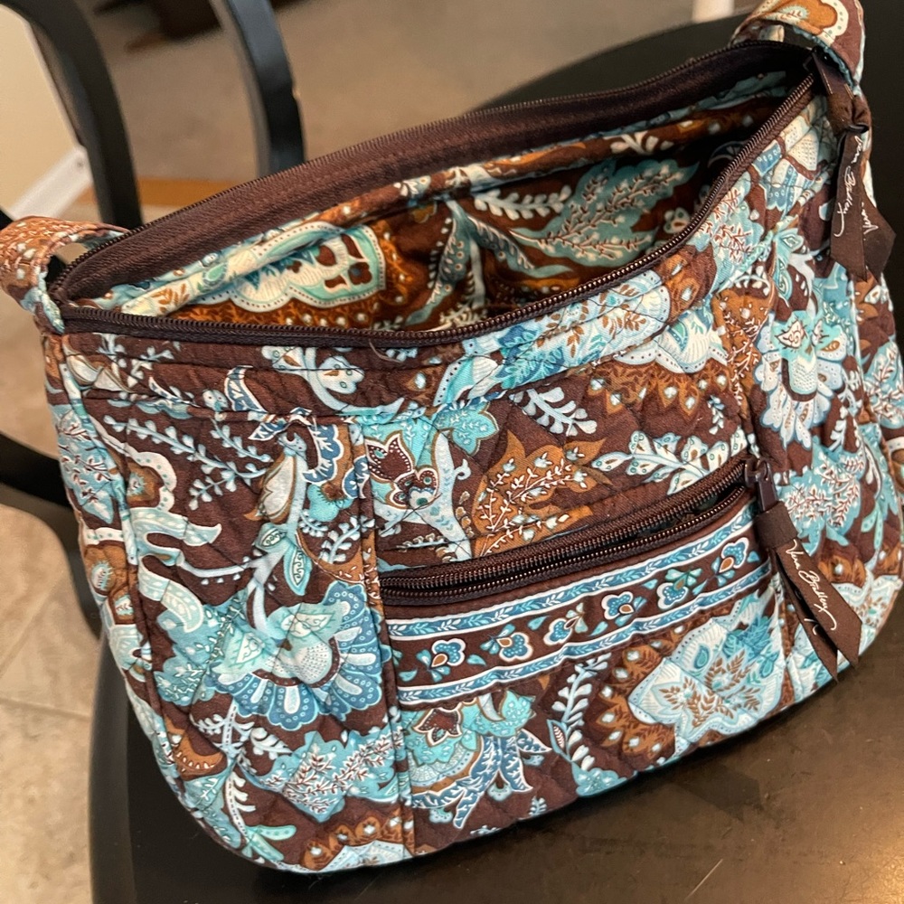 Vera Bradley shoulder Hobo Bag W/ ID & tri fold wallet - Picture 6 of 11